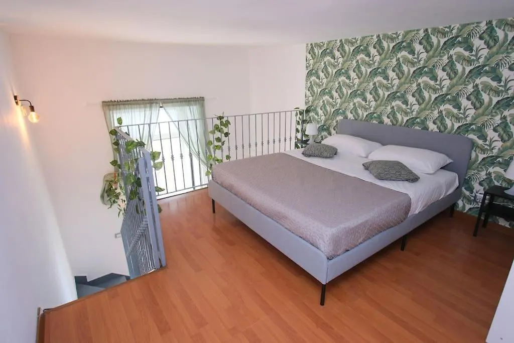 Apartment Appartamento Corso San Giovanni, Ma Ro Home Napoli